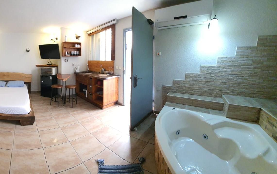 צימר לאוהבים 17