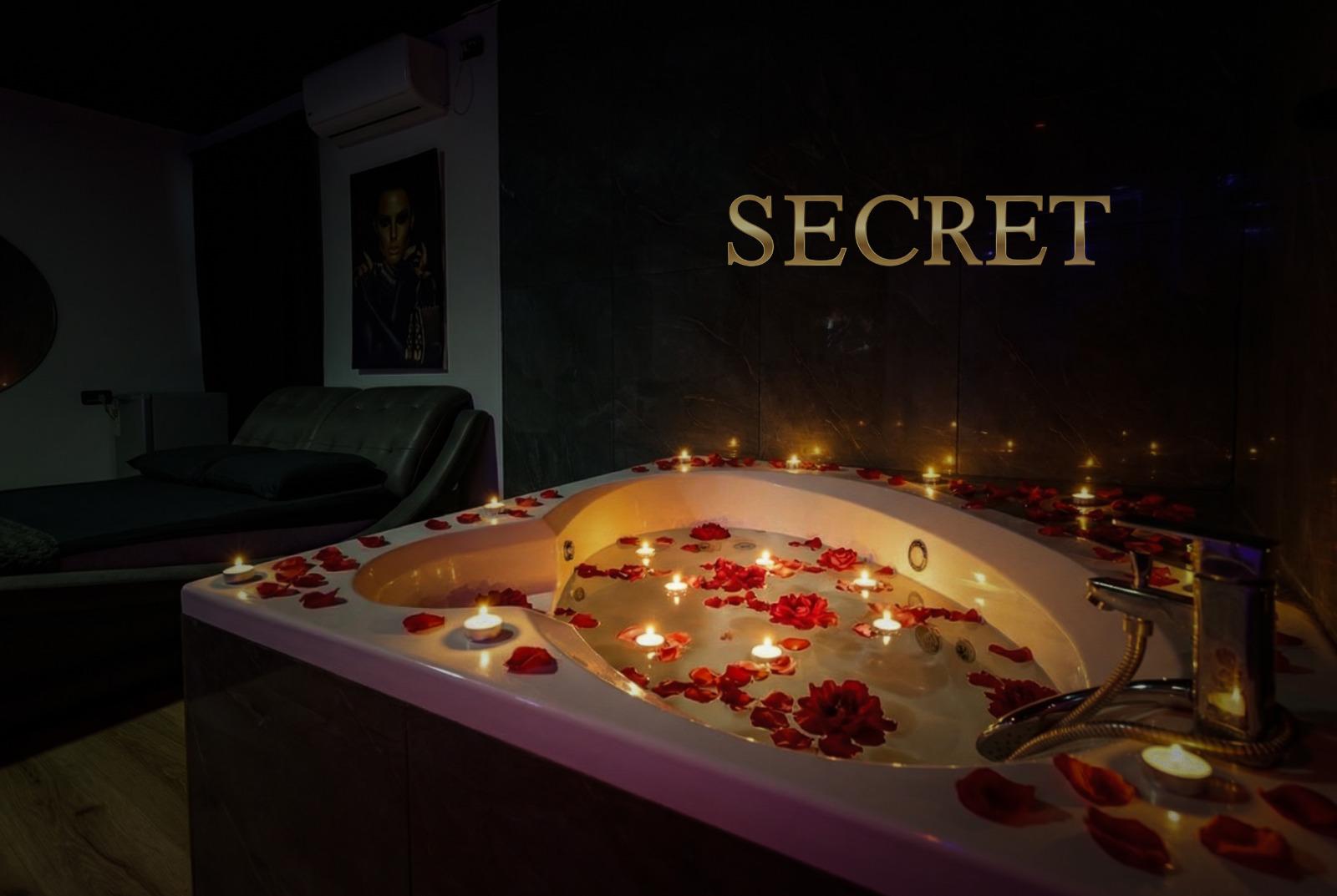 סיקרט סוויט 1