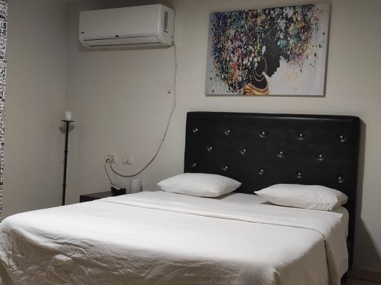 בלב המטעים 2