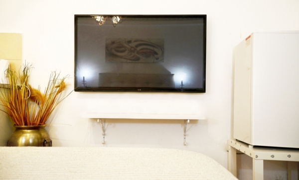 adel rooms 6
