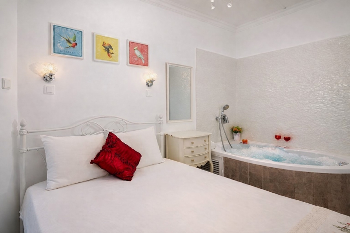 אהבה על שפת כנרת 17