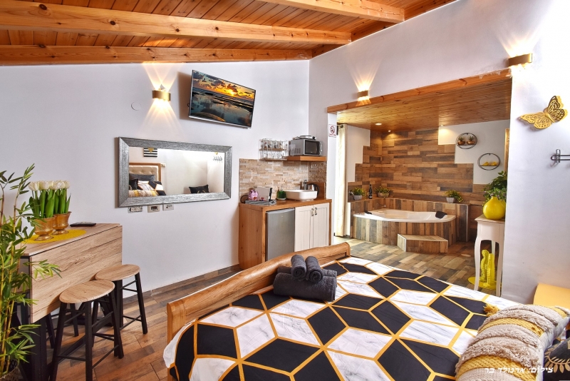 פנינת האוהבים 11